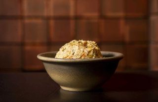 Ensaladilla rusa Ricard Camarena.