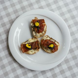Bruschetta al Tartufo