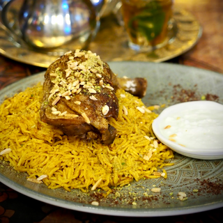 28. Kabsa de pollo