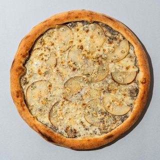 Піца Сирна Груша