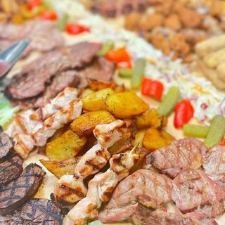 Platou cu fripturi (4 persoane)