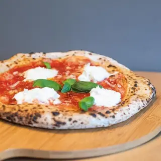 Pizza Regina (Veggie)