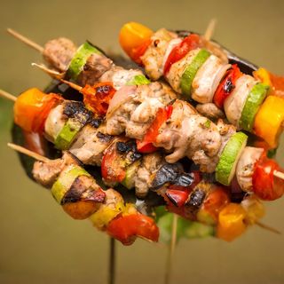 Пилешки шиш (300г)