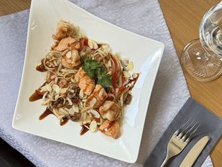 Лапша Удон з морепродуктами (300г)