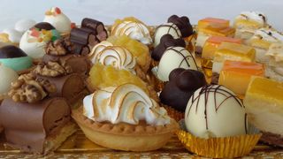 Pasteles Surtidos (1/2 Kg.)