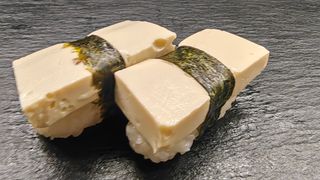 Nighiri tofu