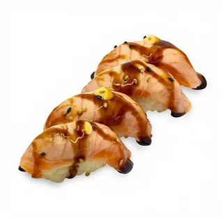 Flambeado Nigiri De Salmón Con Salsas De La Casa (4 Uds.)