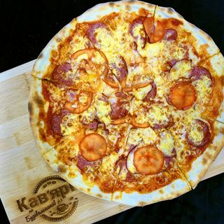 Піца Салямі (33см/600г)