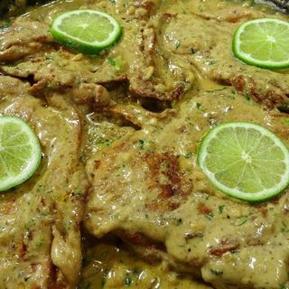 46.Cerdo Con Coco Frito En Salsa De Limón