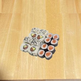 Menu Li Maki (16 Peças)