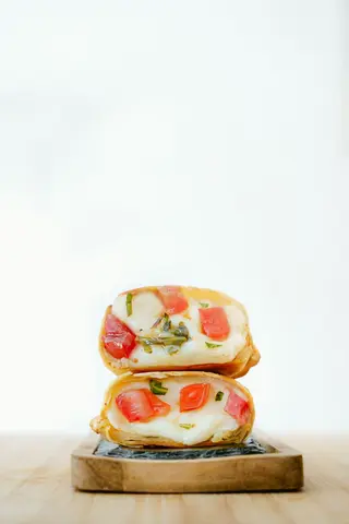Empanada De Caprese