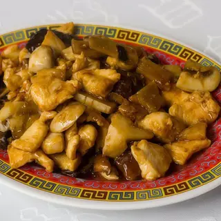 Pollo Con Bambú Y Setas