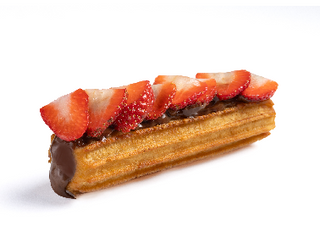 CHURRO NUTELA CON FRESAS