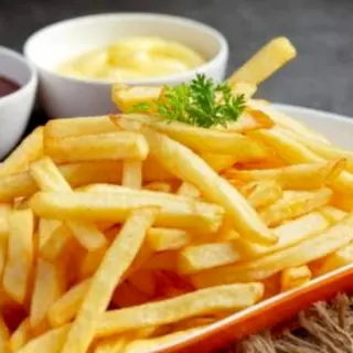 Pomfrit xxxl + 2 palačinke 