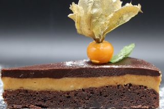 Брауни с фъстъчен крем (150г)