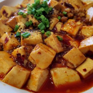 117. Тоуфу в лют сос (800г)