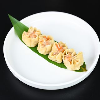 16 Yaki shumai gyoza