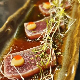 Tataki de atún (10-12 pzs.) N132