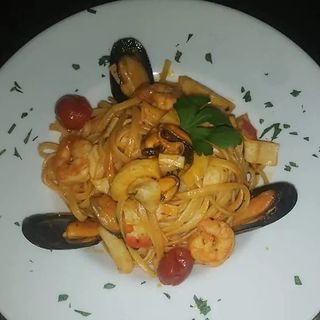 Paste cu Fructe de Mare