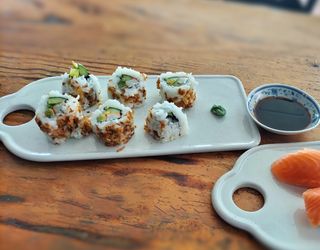 147. California (6 Uds.)