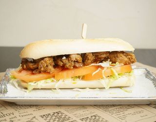 Sándwich De Pollo Kibbeling