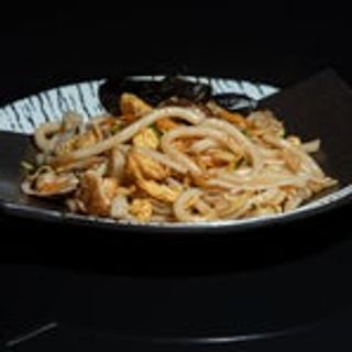 123 Seafood yaki udon