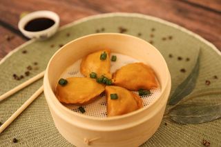 Пилешко с царевица (120г)