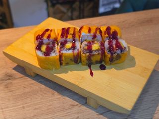 Sweet Baby Maki z mango (8 szt.)
