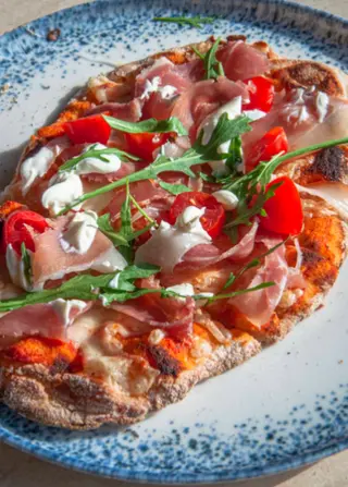 Pinsa Prosciutto