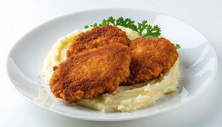 Kotlet mielony z cebulką