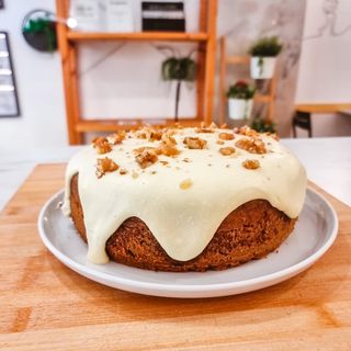 Bolo de Cenoura, Canela e Nozes