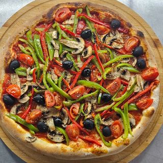 პიცა ბოსტნეულის