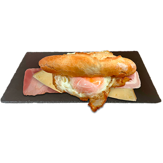 Montadito Cojonudo De Panceta Ibérica Con Queso Curado Y Huevo Frito