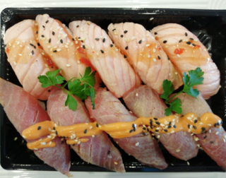 9.Nigiri de Salmão Braseado e Skin de Atum
