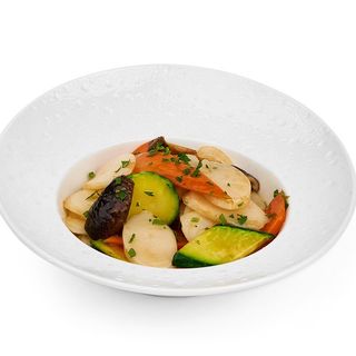212 Gnocchi con verdure
