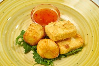 Crispy feta & cheese