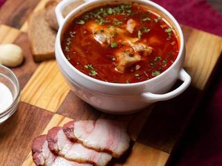 Борщ український з реберцями (300/60/30g)