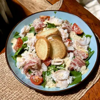 Салат цезар з куркою (290г)