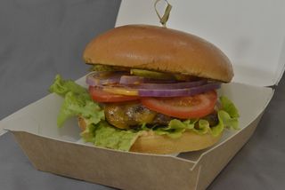 Juneći cheeseburger 350gr