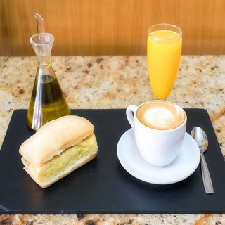 Desayuno Mediterráneo