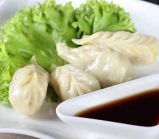 109 Ravioli al vapore con verdure