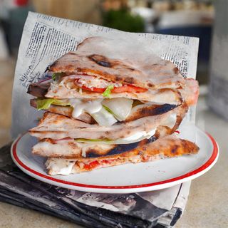 Фокача с шунка (450г)