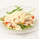 Tartar de tomate natural rúcula fresca