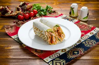 2 Kebab City Lux si 2 bauturi la alegere