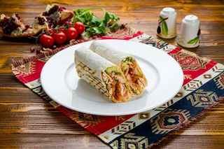 2 Kebab City Lux si 2 bauturi la alegere