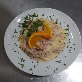 Espaguetis Carbonara