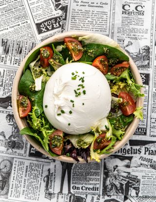 Ensalada De Burrata