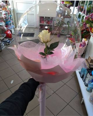 Ruža u balonu