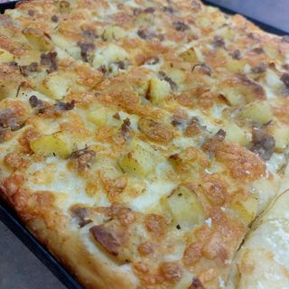 Focaccia Salchicha (12Pzs) 