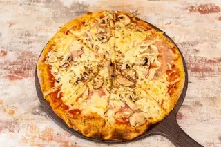 Pizza Capricciosa